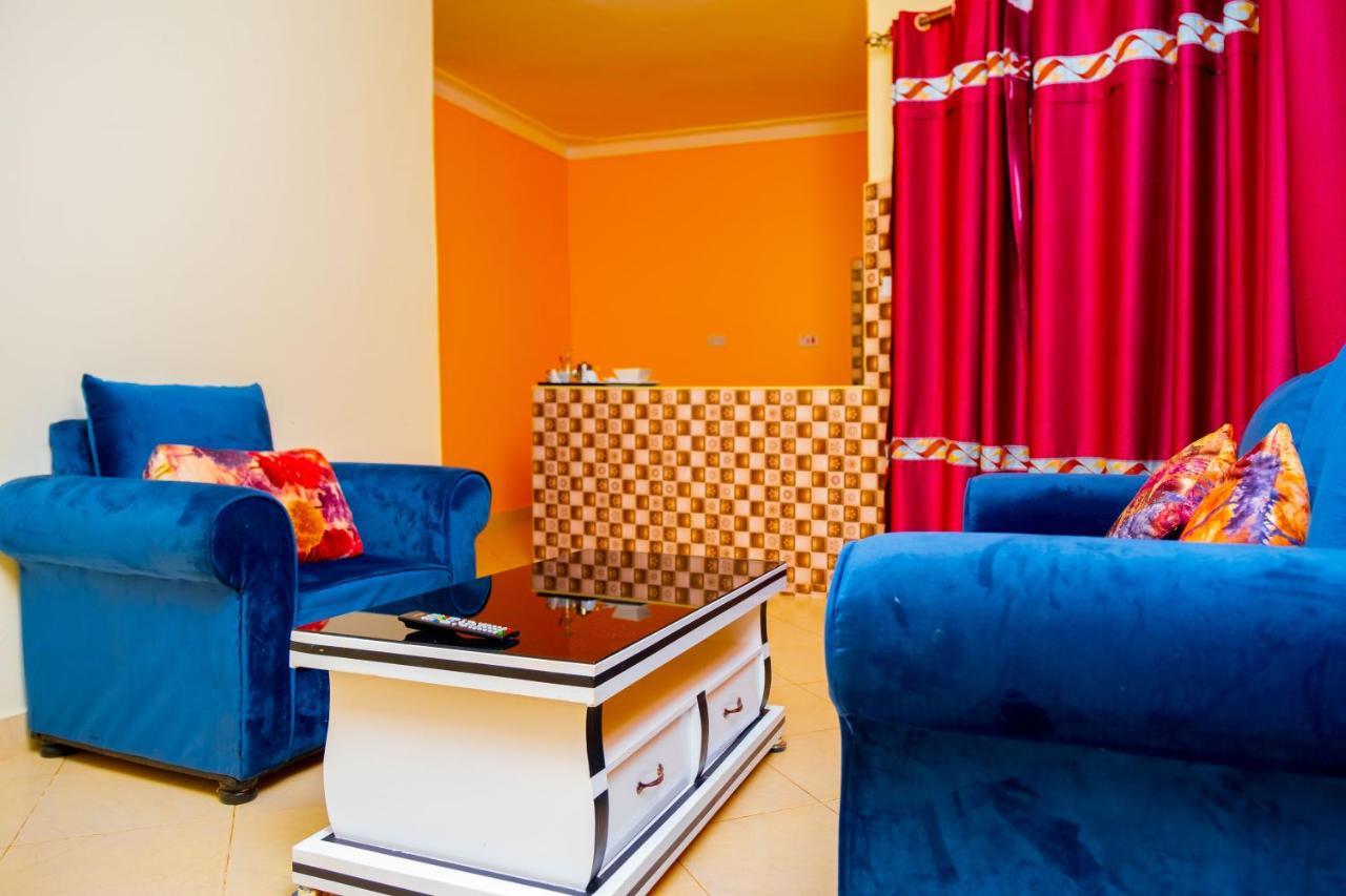 Airport Unique Hotel Ентеббе Екстер'єр фото