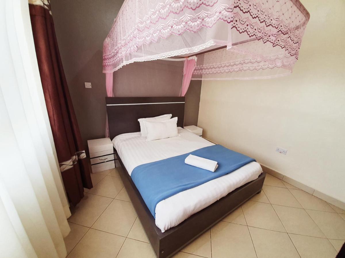 Airport Unique Hotel Ентеббе Екстер'єр фото